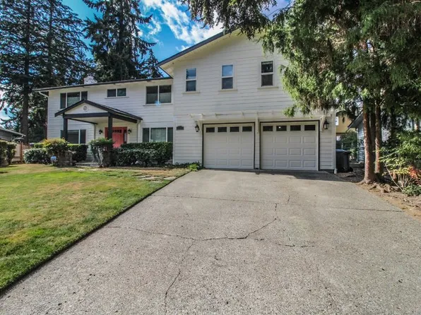 1017 142nd Ave SE, Bellevue, WA 98007