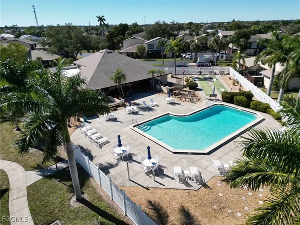 619 SE 12th Ave APT 116, Cape Coral, FL 33990