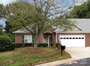 3754 Oak View Ct, Matthews, NC 28105