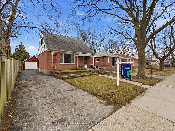 2nd image of 68 Gair Dr