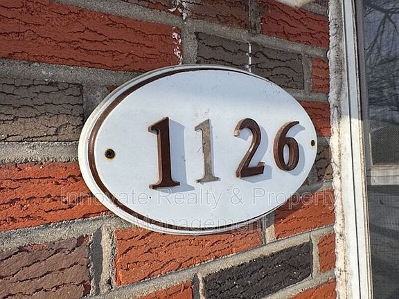 2nd image of 1126 Sunset Ln