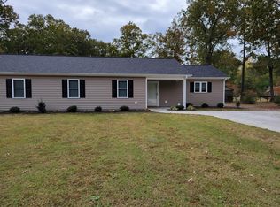 5872 River Rd, Washington, NC 27889