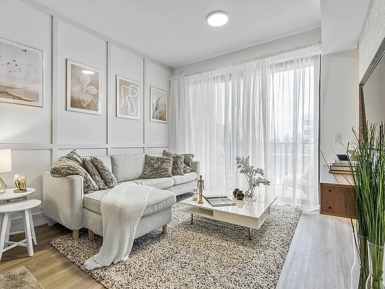 Bright, Open Floor Plans