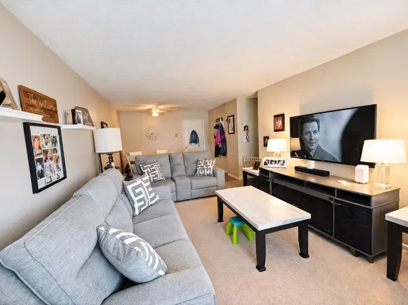 1524 Gorham St Unit 106, Lowell, MA 01852