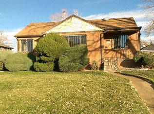 3360 Bellaire St, Denver, CO 80207
