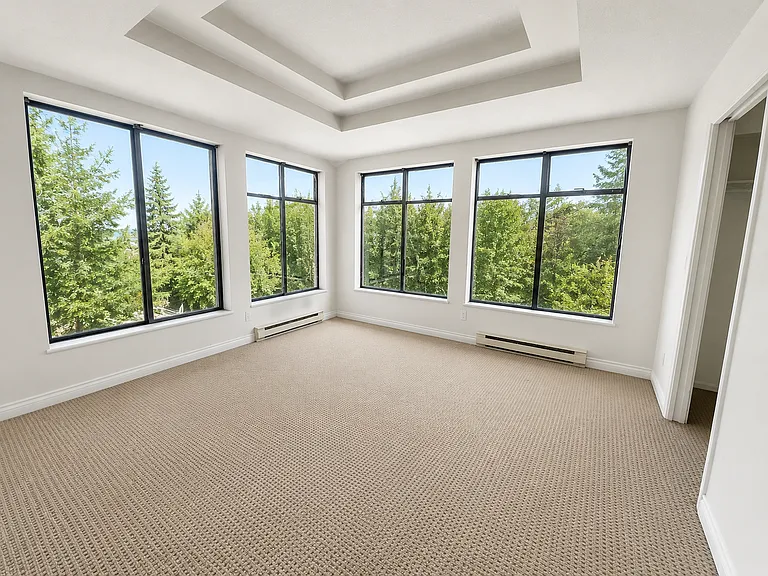 2628 Ash St #308 — Photo 9