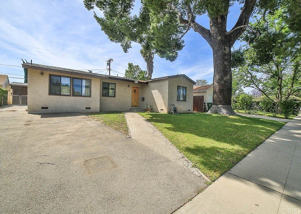 1st image of 7507 Genesta Ave