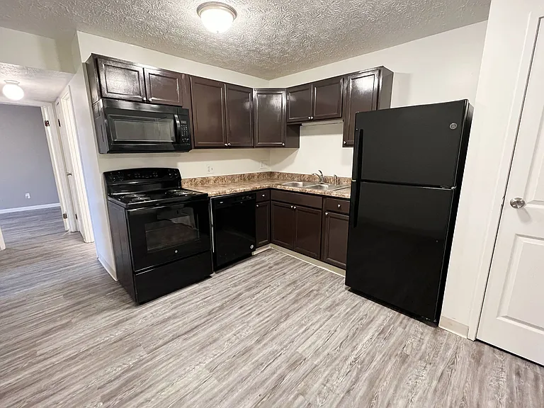 Quail Meadow Apartments — Photo 49