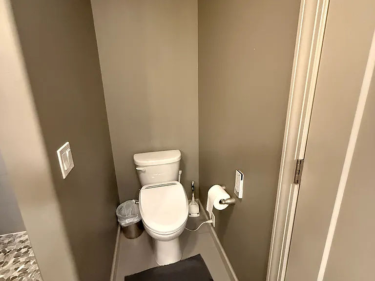 921 Silver Rain Rd — Photo 18