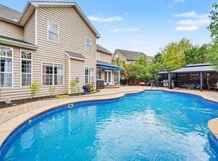 204 Quarryrock Rd, Holly Springs, NC 27540