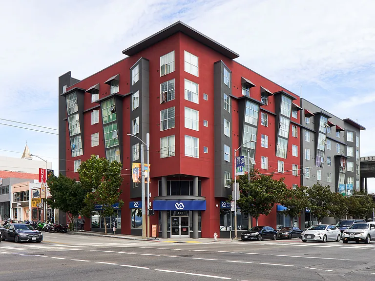Yerba Buena Commons — Photo 17