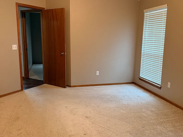 14809 Chisholm Trl — Photo 12