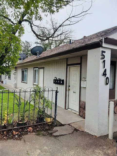 5140 Poplar Blvd