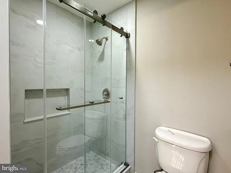 9106 Jones Mill Rd — Photo 14