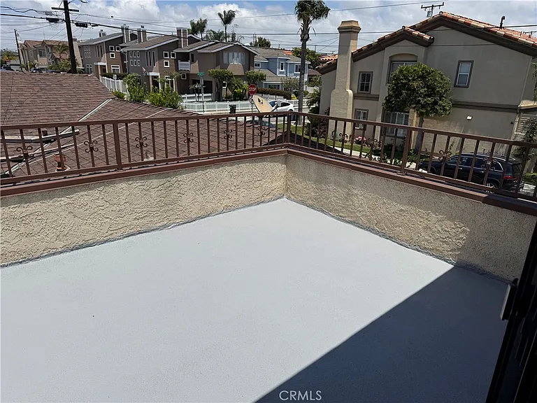 1307 Mackay Ln — Photo 53