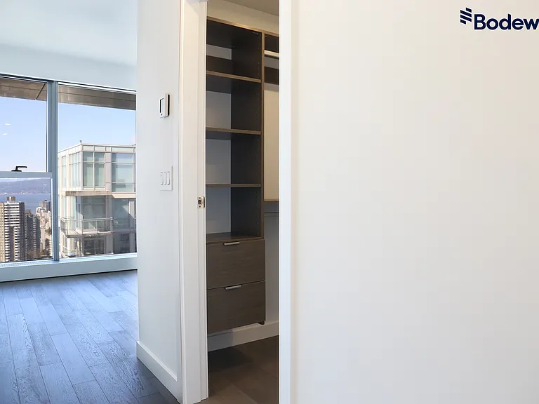 1480 Howe St #3605 — Photo 10