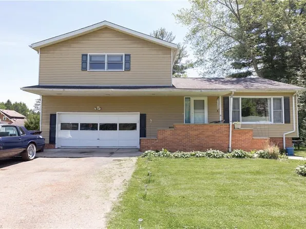 2836 Cliffside Dr, Akron, OH 44321
