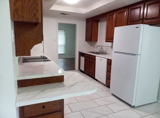 2719 Sunrise Dr, Arlington, TX 76006