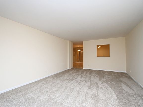 4th image of 410 Ashland Ave APT 4D