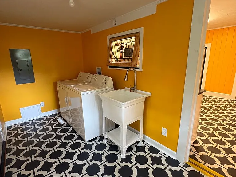 245 Petree Rd — Photo 5
