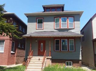 3018 E 81st St, Chicago, IL 60617