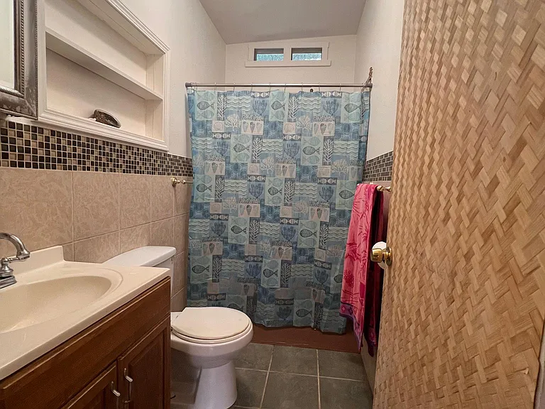 1349 Pueo St — Photo 14