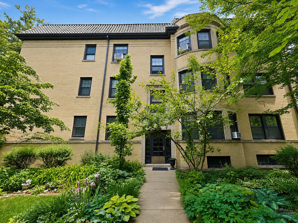 1st image of 1425 W Summerdale Ave #2AB