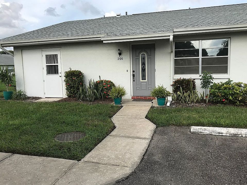 1st image of 206 Gloucester Blvd