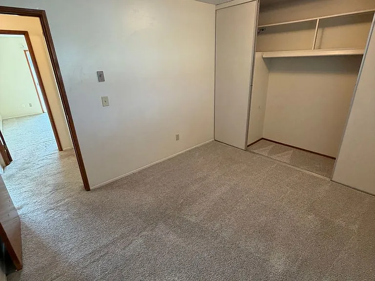 Michelbook Apartments — Photo 41