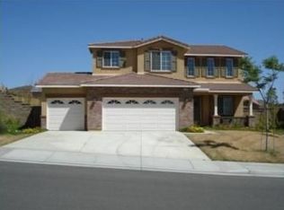 41040 Crimson Pillar Ln, Lake Elsinore, CA 92532