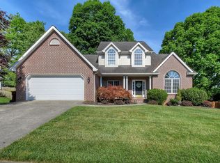 218 Lee Carter Dr, Johnson City, TN 37601