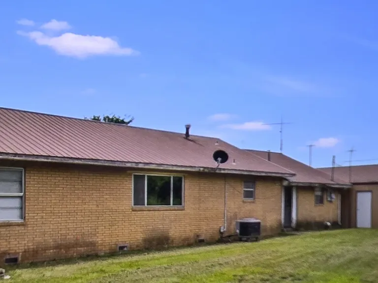 1259 N Business Highway 49 — Photo 19