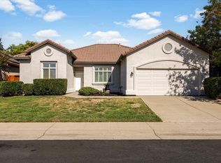 2560 Honeysuckle Dr, Lincoln, CA