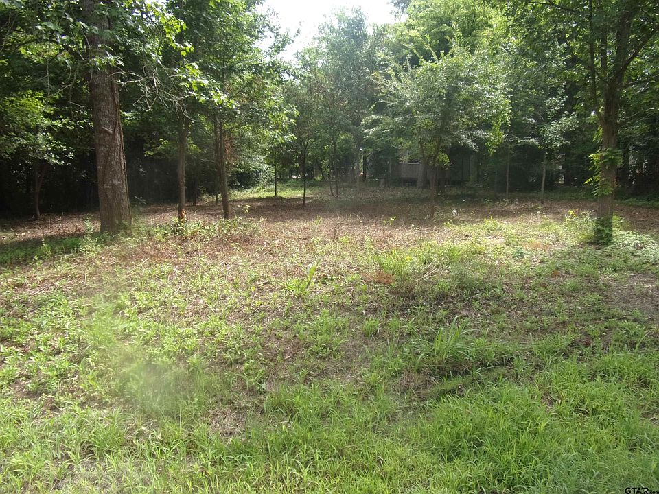 1st image of 751 Dogwood Trl