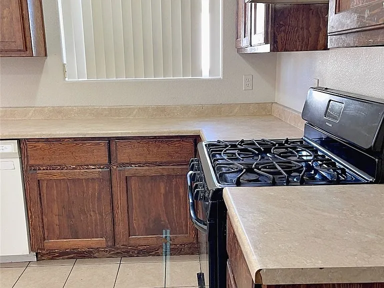6168 Bluehill Ave #2 — Photo 9