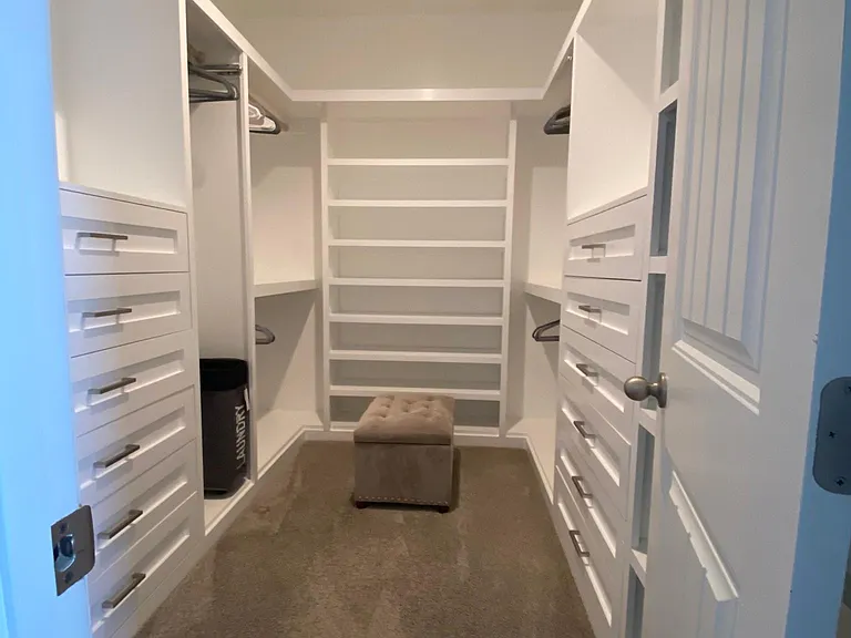 Walk-in closet