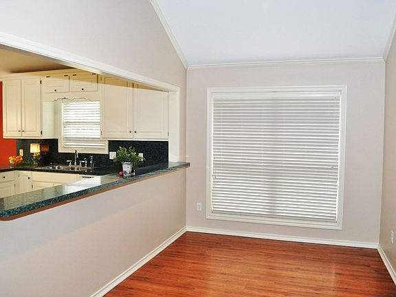 5th image of 3610 Ashcreek Cir