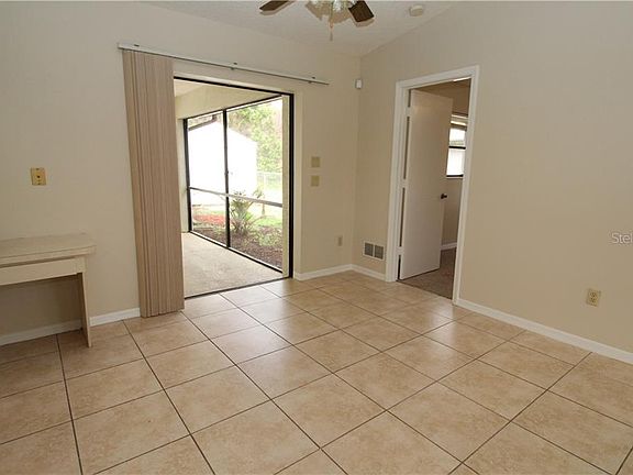 5th image of 2071 Palomar St