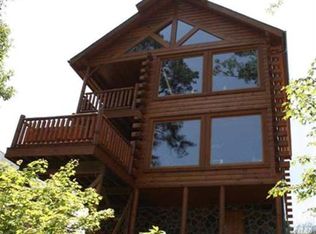 2851 White Oak Dr, Sevierville, TN 37862