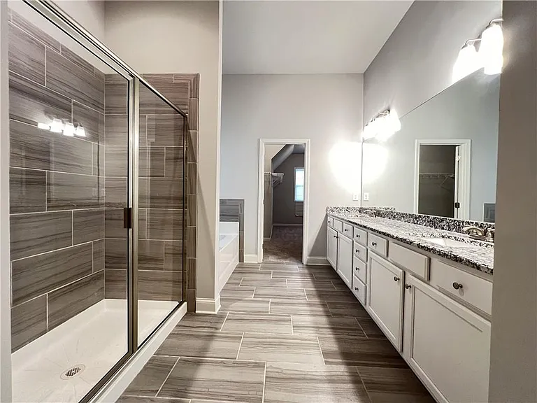 4675 Silver Oak Dr — Photo 28