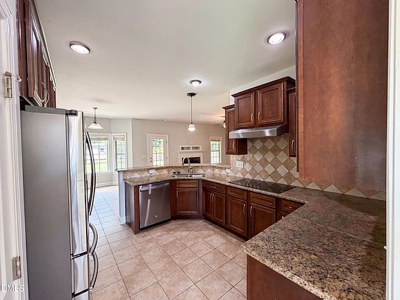 2nd image of 475 Crutchfield Dr