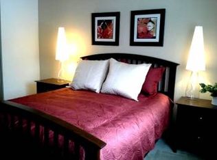 23215 Highway 99 APT B201, Edmonds, WA 98026