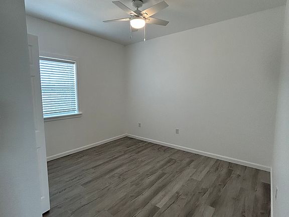 5th image of 2529 Cardinal Rd APT A