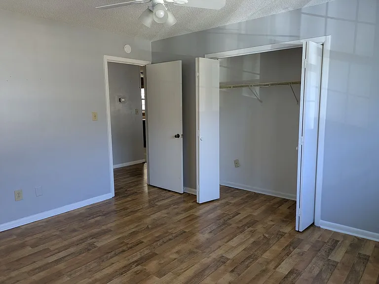 240 Tallulah Trl — Photo 12