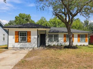 6139 Westover St, Houston, TX 77033