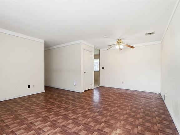5th image of 266 Nelson Ln
