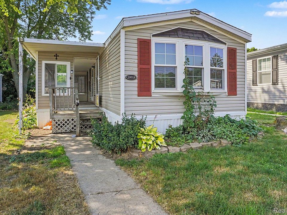 1st image of 10018 Hutchinson Dr