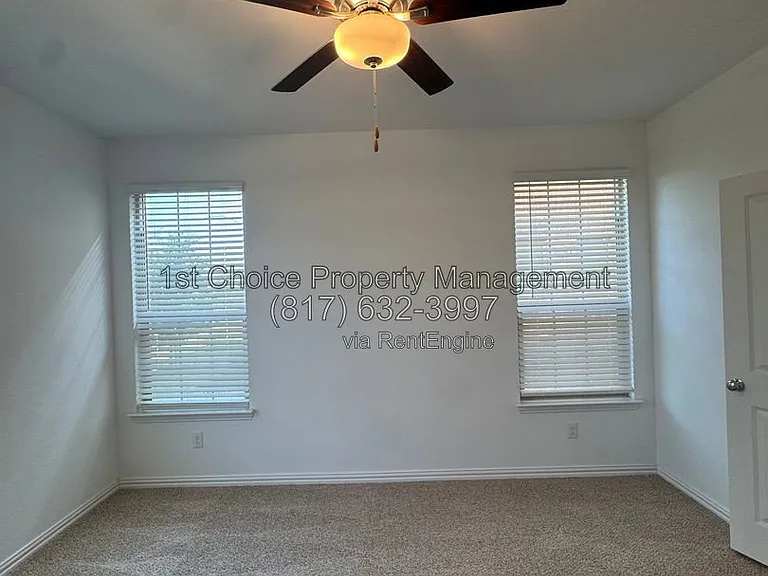 10021 Elkhorn Dr — Photo 9