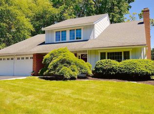 86 Onyx Pl, Matawan, NJ 07747