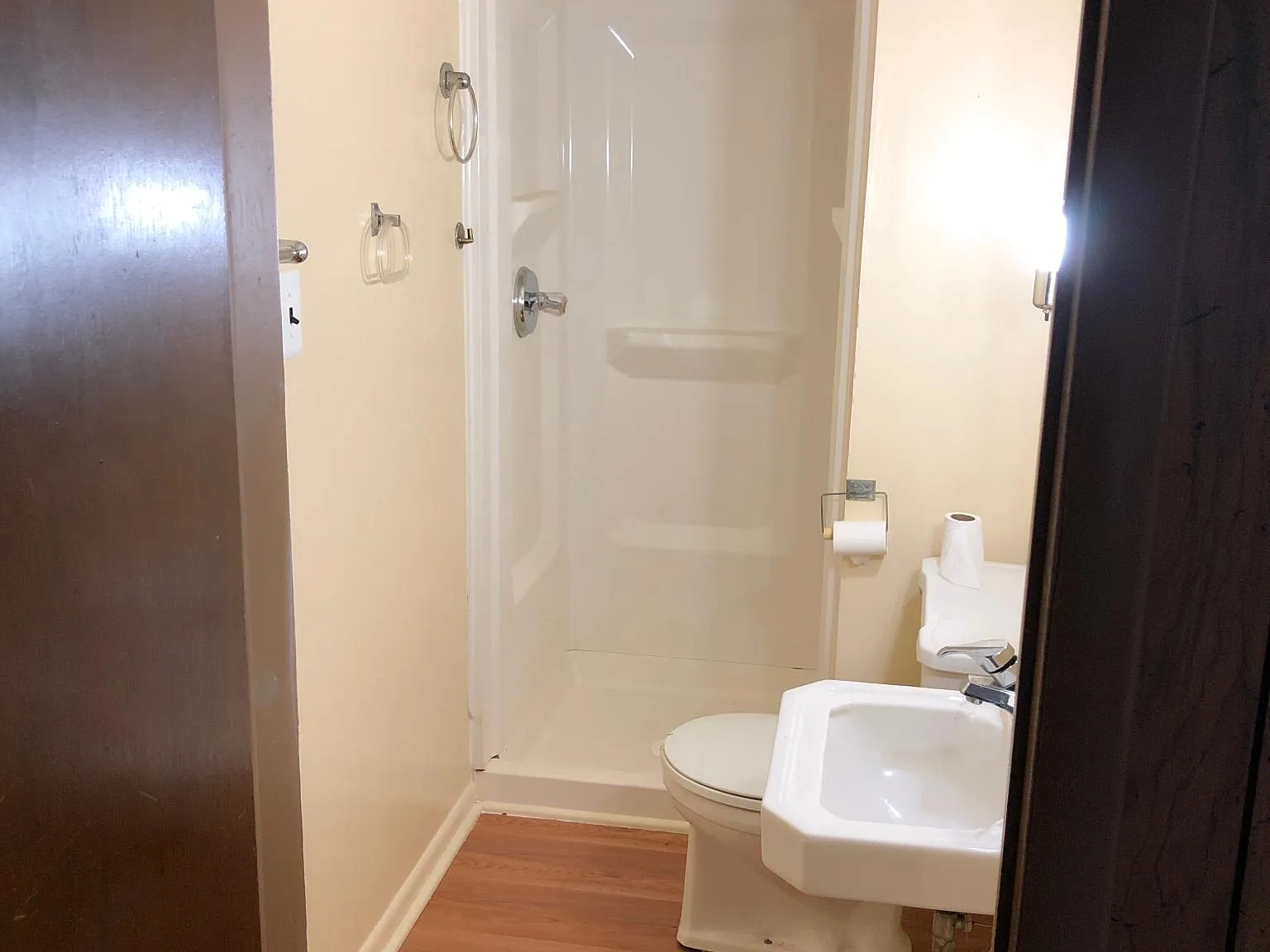 1 bed, $1,200 — Photo 4